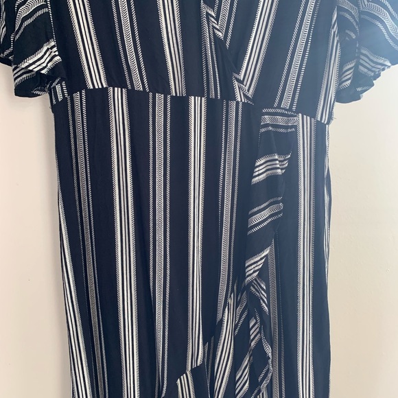 BAND OF GYPSIES RUFFLED HIGH LOW DRESS M - Picture 3 of 11